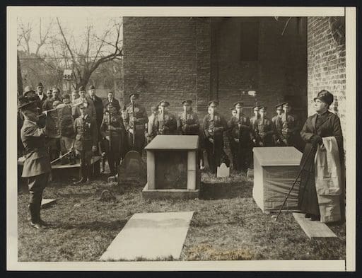Historic 1928 photograph of Mary Gregory Craufurd Powell at the dedication of a marker for the Tomb of the Unknown Soldier at the Old Presbyterian Meeting House in Alexandria, Virginia.